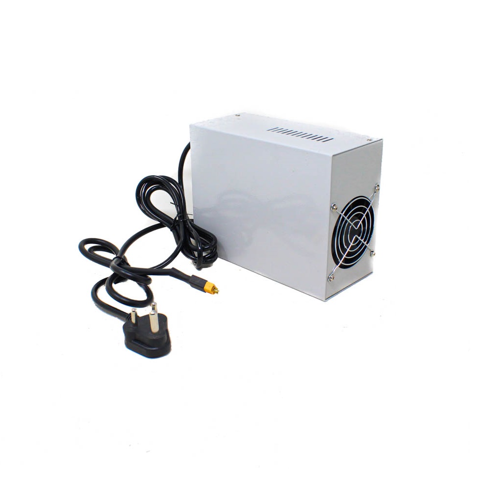 Battery Charger 13S Li-Ion – 54.6V 6A with XT60 Connector
