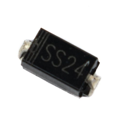 SS24 40V 2A Schottky Diode SMD DO-214AC (Pack of 2000)