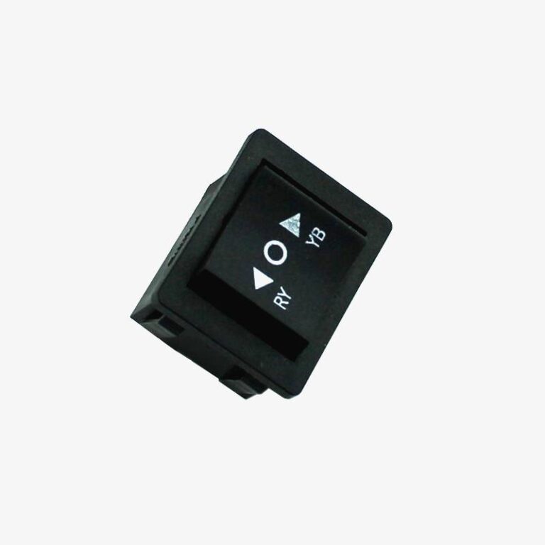 SPDT Momentary Rocker Switch – 6A 250V AC