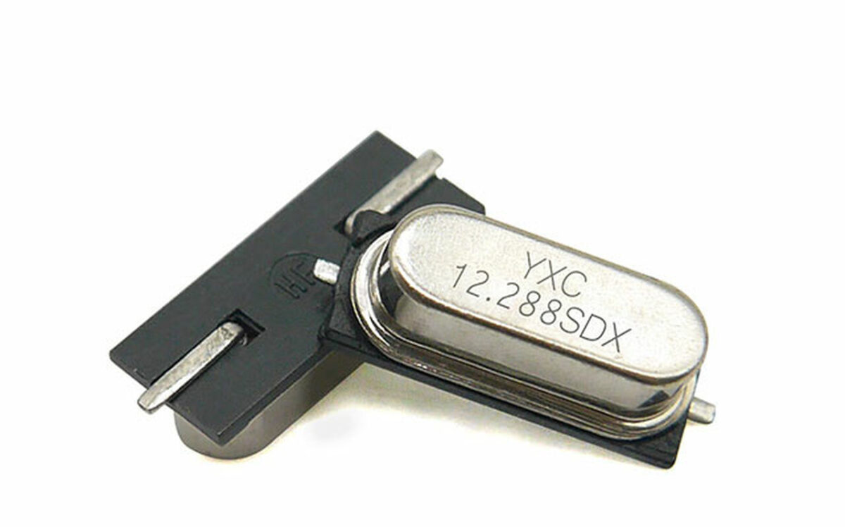 image HC 49SMD 12.288MHZ 20PF 10PPM 2Pad SMD SMT Quartz Crystal
