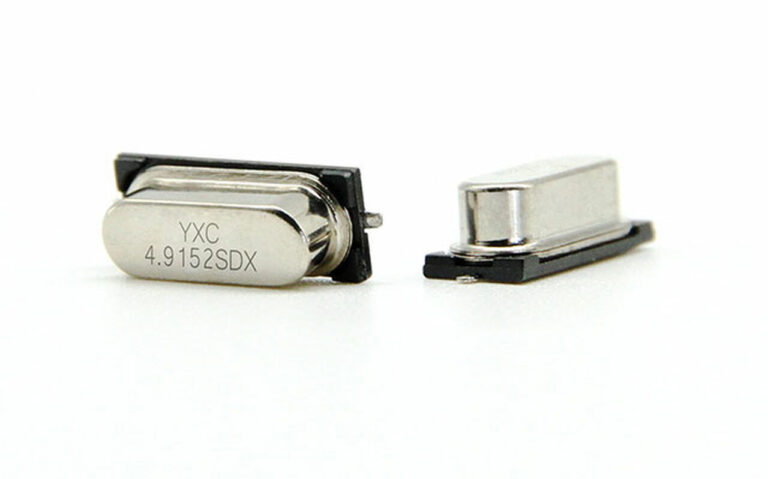 image HC 49SMD 4.9152MHZ 20PF 20PPM 2Pad SMD SMT Quartz Crystal