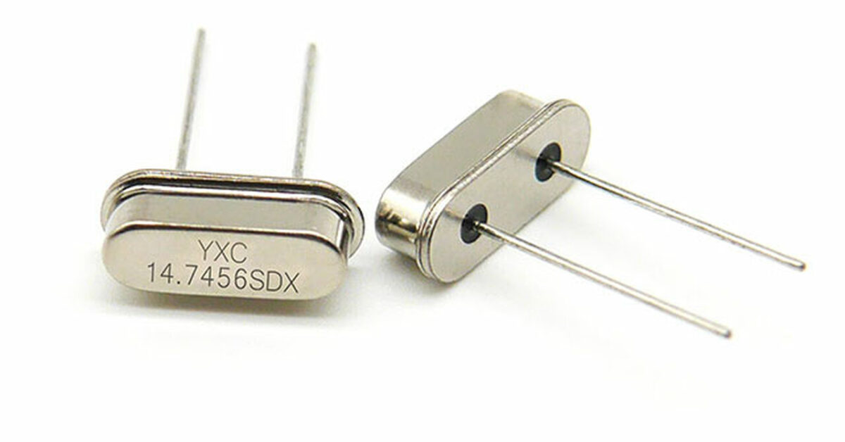 image HC 49US 14.7456MHZ 20PF 20PPM 2Pin DIP Through Hole Crystal
