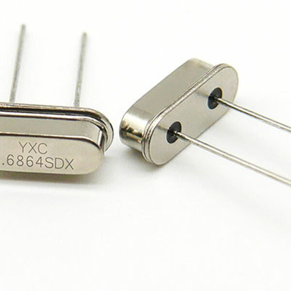 image HC 49US 3.6864MHZ 20PF 20PPM 2Pin DIP Through Hole Crystal