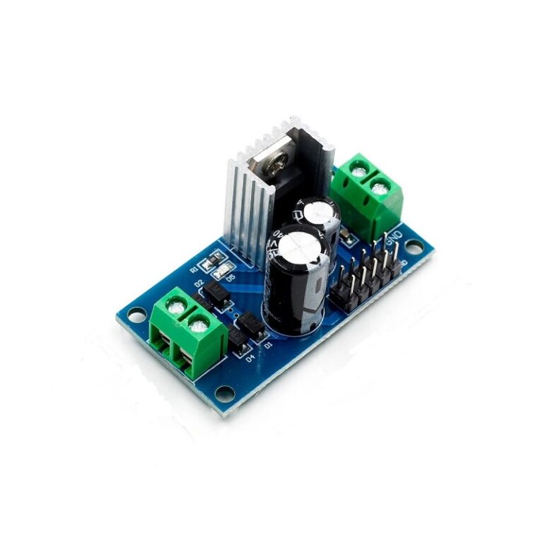 LM7812 12V DC / AC Three Terminal Voltage Regulator Power